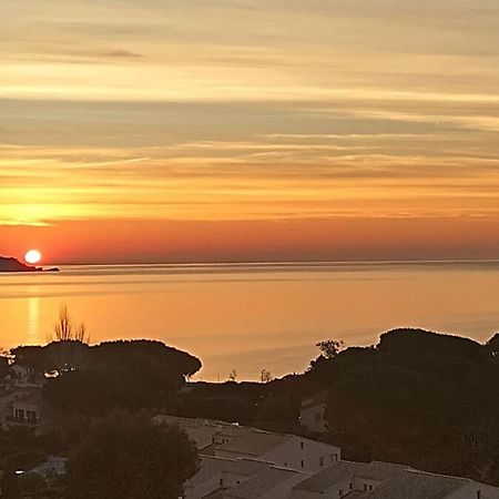 T2 In Saint-Clair - Exceptional View! Rated 3 Διαμέρισμα Le Lavandou Εξωτερικό φωτογραφία